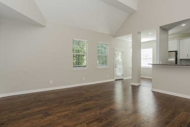 Photo - 4581 Doral Dr SW