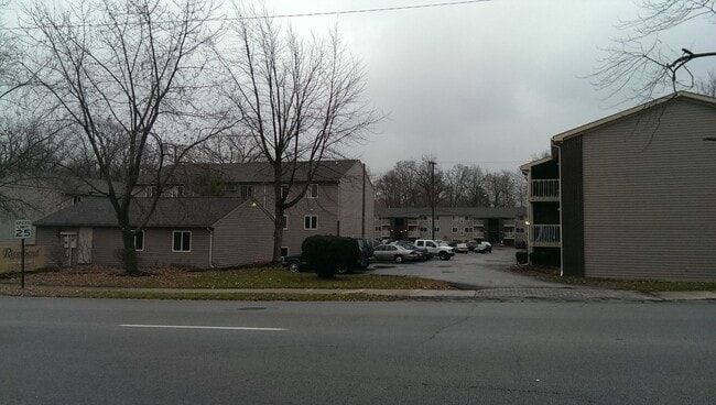 Photo - 182 E Market St Unit 215