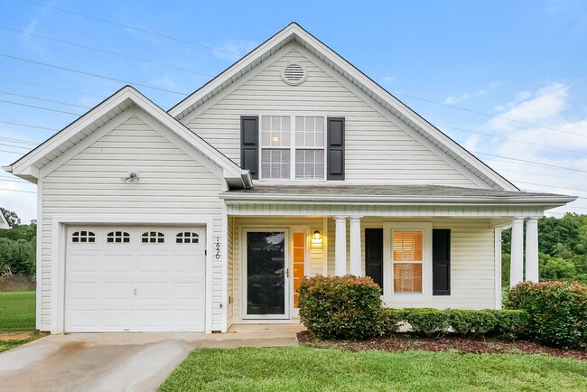 Photo - 1650 Sandersted Village Cir