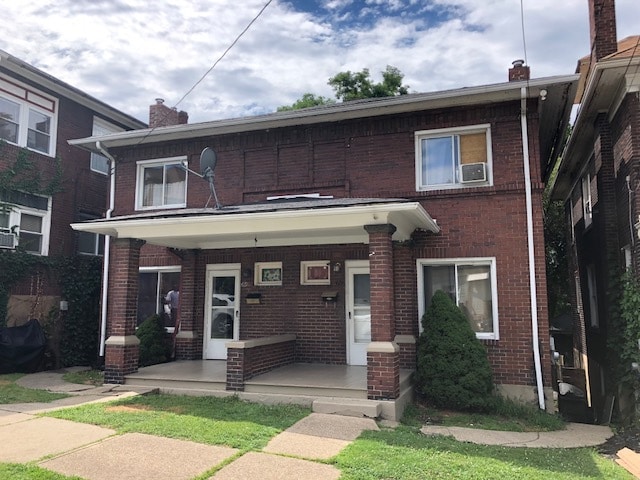 Photo - 421 N 3rd St