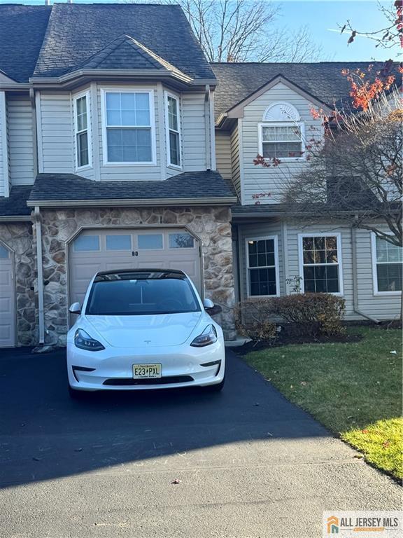 Building Photo - 80 Orion Rd