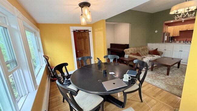 Photo - 82 Munroe St Unit 12