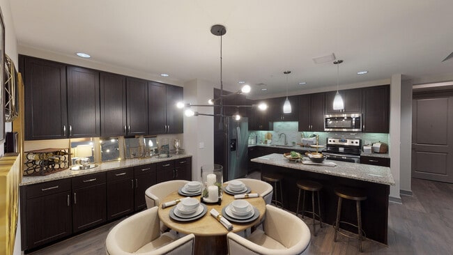 Building Photo - 901 Memorial City Way Unit 770.94