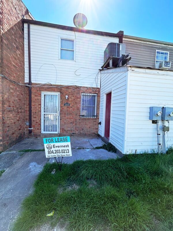 Photo - 1319 Minefee St