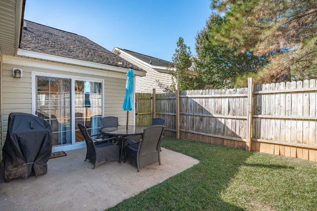 Photo - 129 Merowey Ct