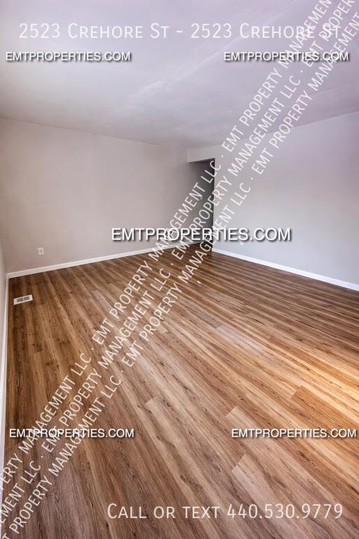 Photo - 2523 Crehore St Unidad 2523 Crehore St