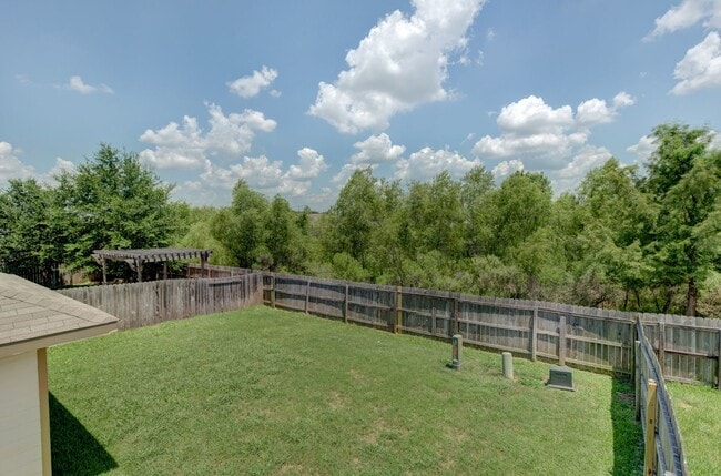 Photo - August Pre-Lease! Beautiful 3 Bed, 2 Bath ...