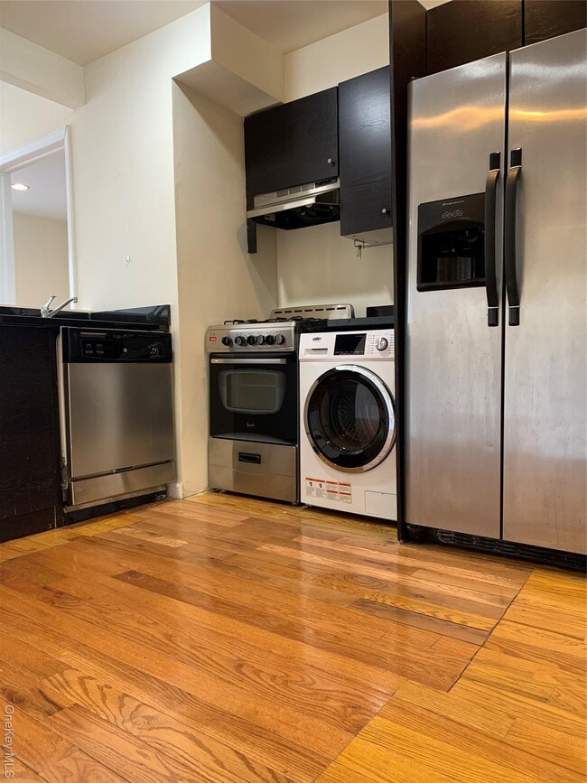 Building Photo - 82-65 116th St Unit 603