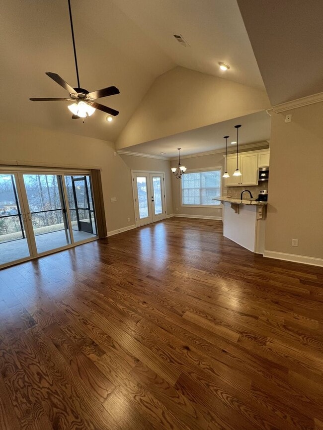 Photo - 2682 Sophia Ct