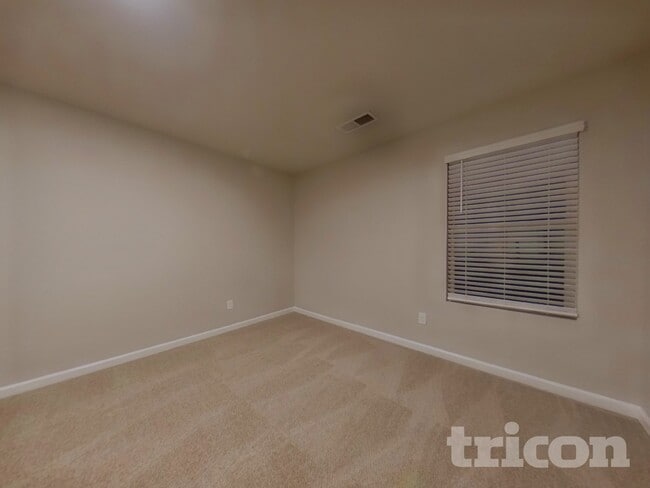 Photo - 3023 Chris Cir