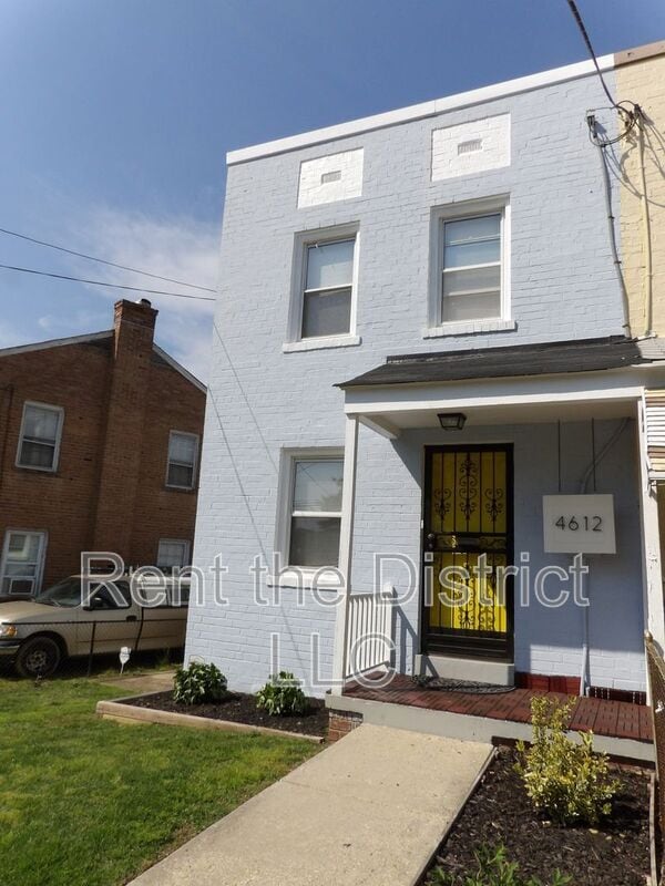Building Photo - 4612 Bass Pl SE Rental