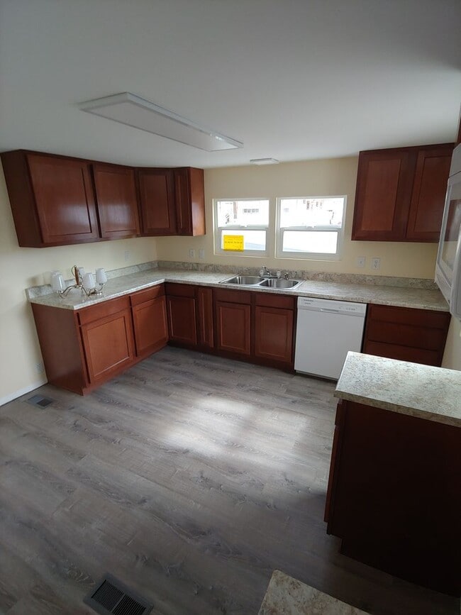 5849 W Flying M St