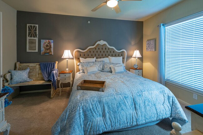 Riverwood Apartments