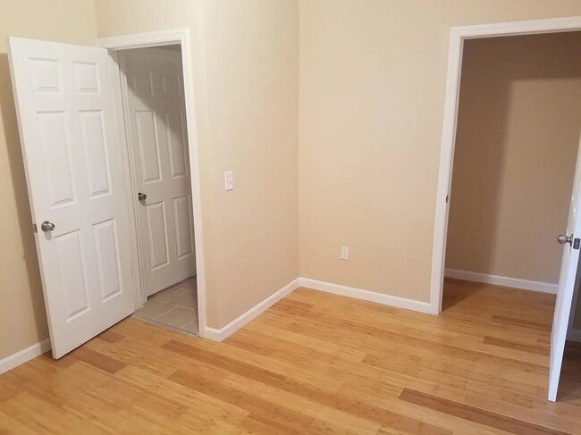 Photo - 192 Scheerer Ave Unit Apt 2