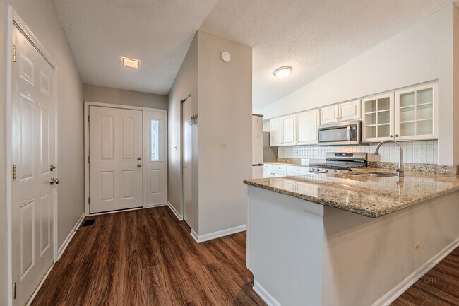 Photo - 1846 Shetland Rd