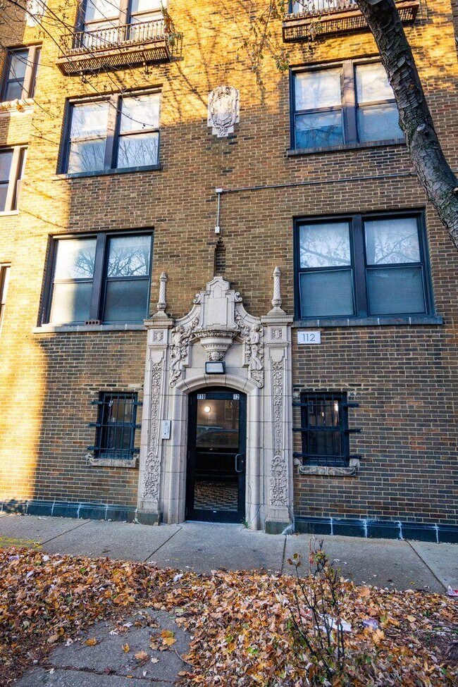 Photo - 2 bedroom in Chicago IL 60624 Unit 2