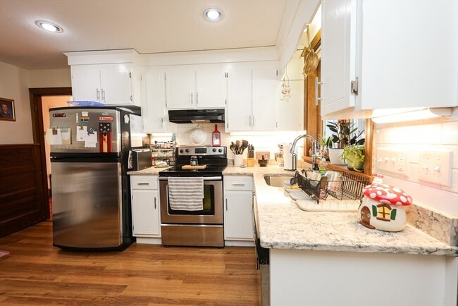 Photo - 19 Burton Terrace Unit 1