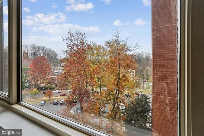 Photo - 4000 Tunlaw Rd NW Unit 619