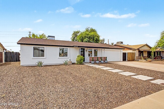 4101 E Calavar Rd