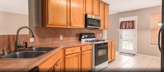 Photo - 26903 Castlecliff Ln