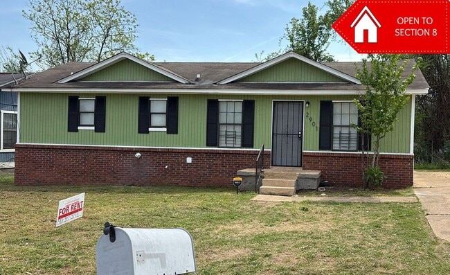 Building Photo - Very Nice Home in Frayser