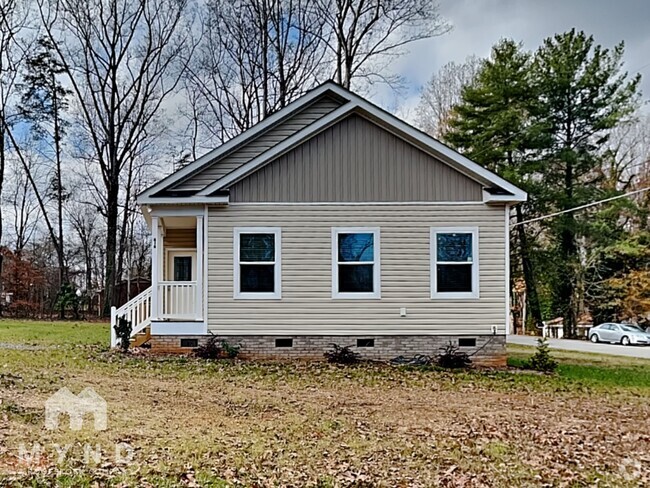 Building Photo - 616 Sumac Ln Rental