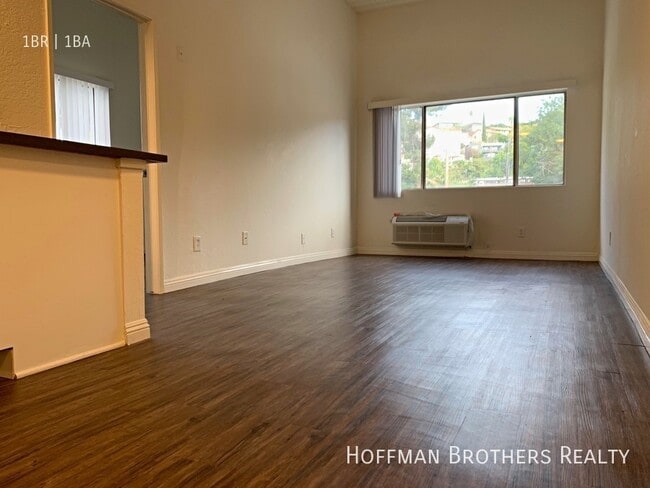 Photo - 4124 N Eagle Rock Blvd Unidad 215