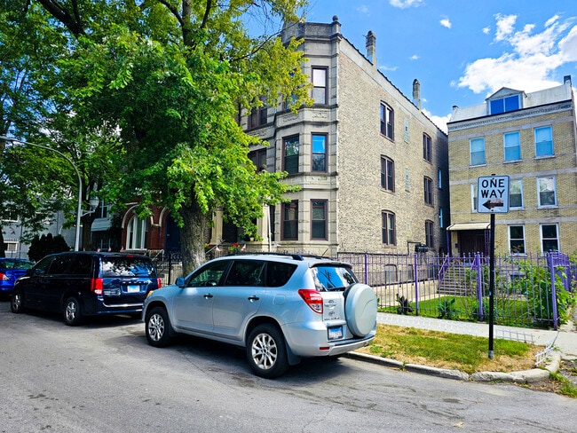 Building Photo - 2741 W 16th St Unit 2R Rental