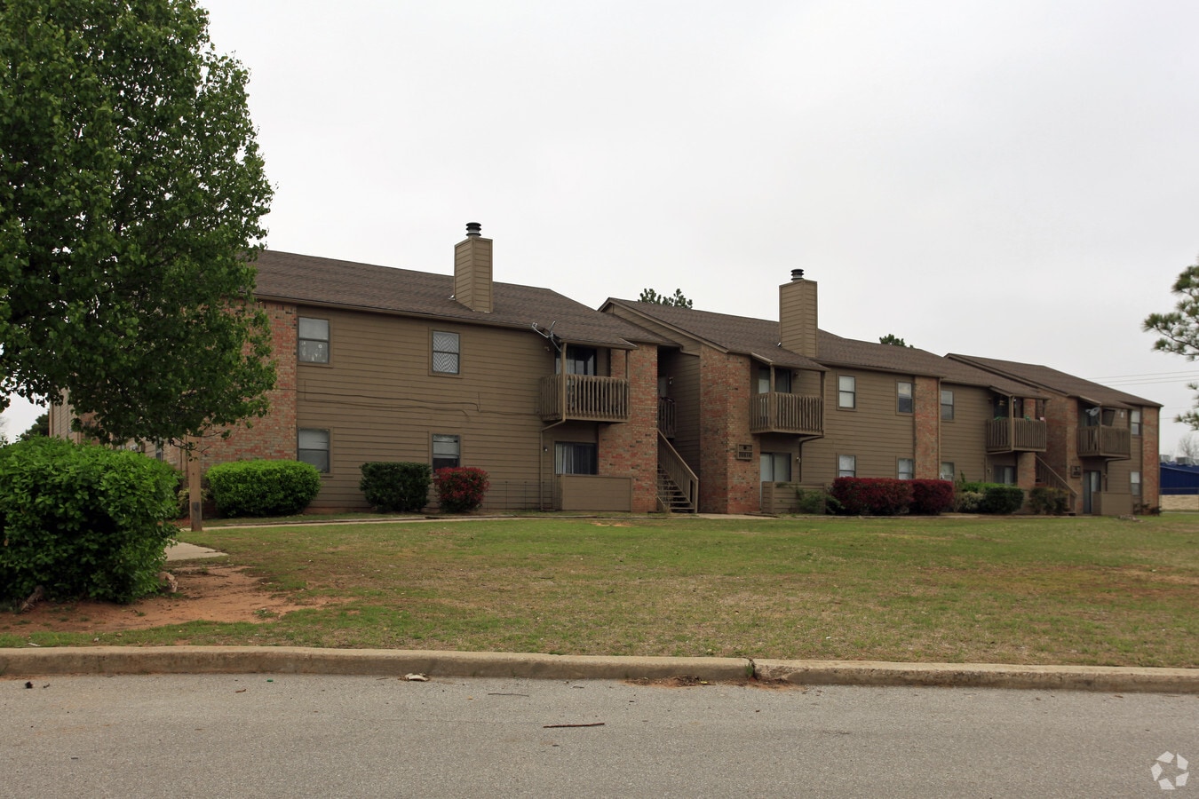 Apple Valley Apartments - Apple Valley Apartments