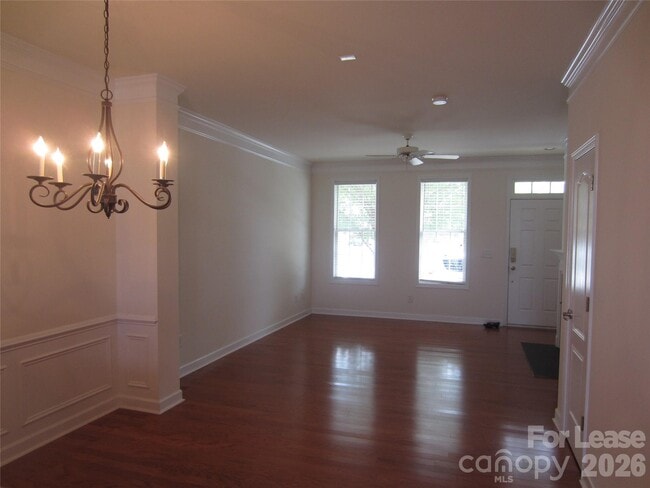 Photo - 216 Welton Way