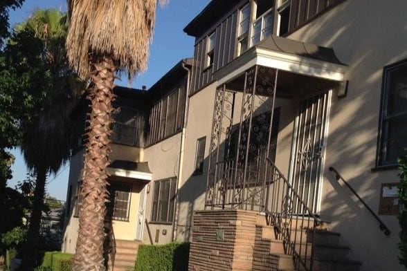 Photo - 4422 Clinton St Unidad ArtDeco 1 Bedroom Apt.