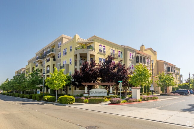 Building - Terra Serena Luna Apartments