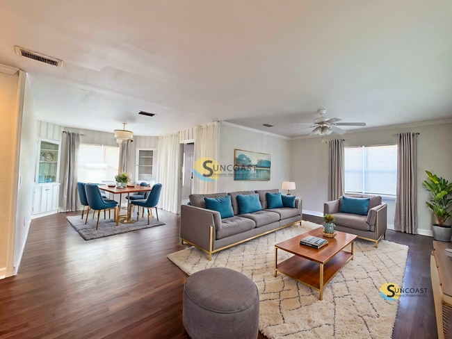 Photo - 1438 Magnolia Cir W