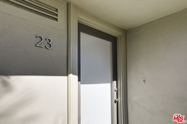 Photo - 629 Idaho Ave Unit 23