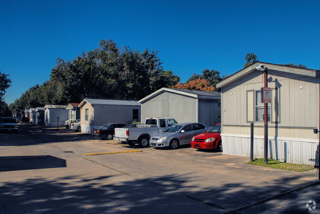 Photo - Meadows Mobile Home Park