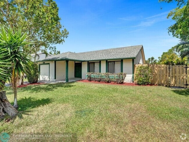 Building Photo - 3216 NW 105th Ave Rental