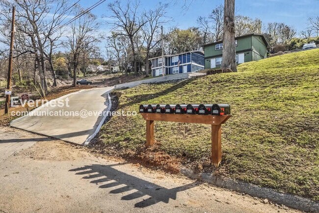 Photo - 3316 Roadrunner Trail