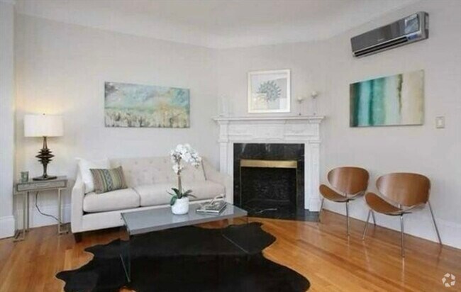 Building Photo - 261 Beacon St Unit 21 Rental