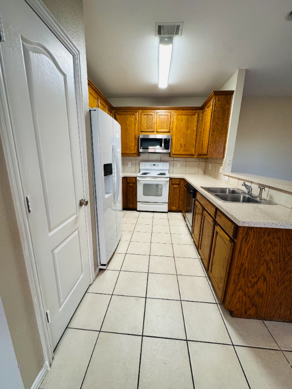 Photo - 5705 Swords Dr