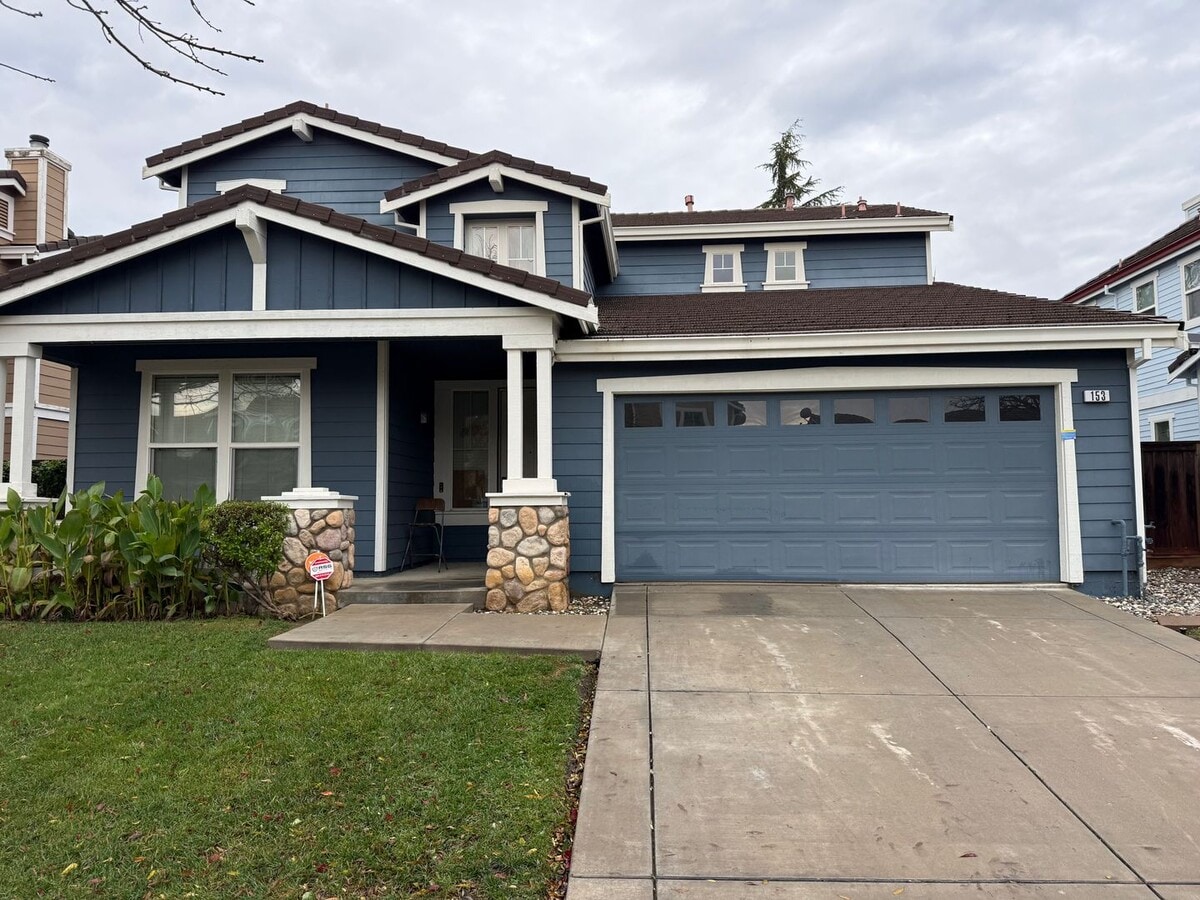 Photo - 153 Trent Pl