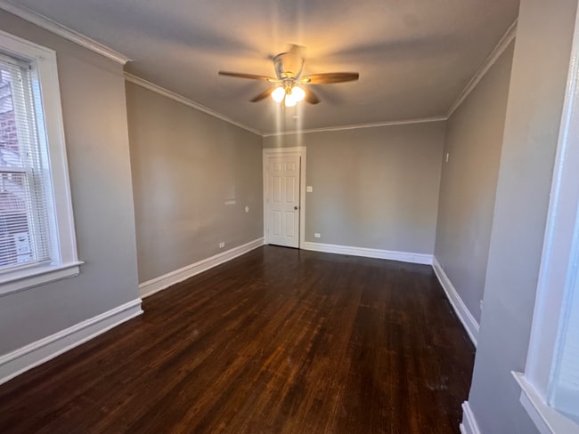 Photo - 5901-5911 W Huron St Unidad 5903-1