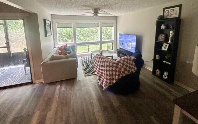 Photo - 5137 Eaglesmere Dr Unit E05