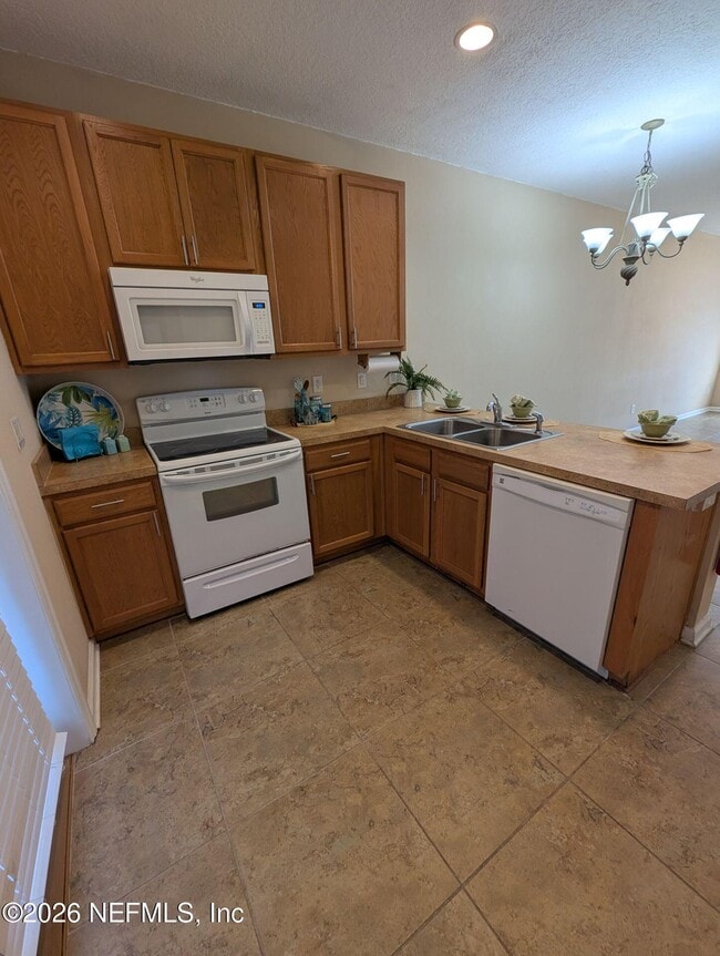 Photo - 646 Cabernet Pl