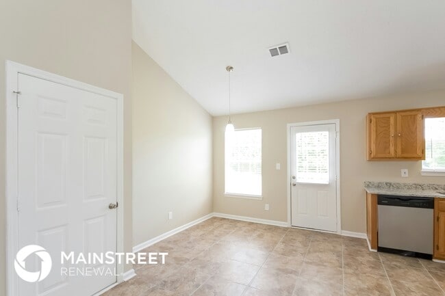 Photo - 7110 New Dale Rd