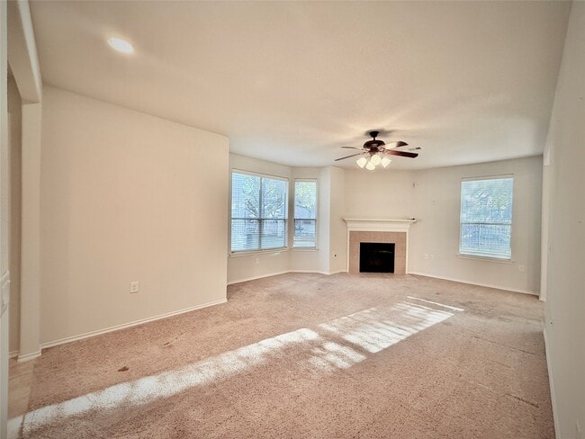 Photo - 13600 Breton Ridge St