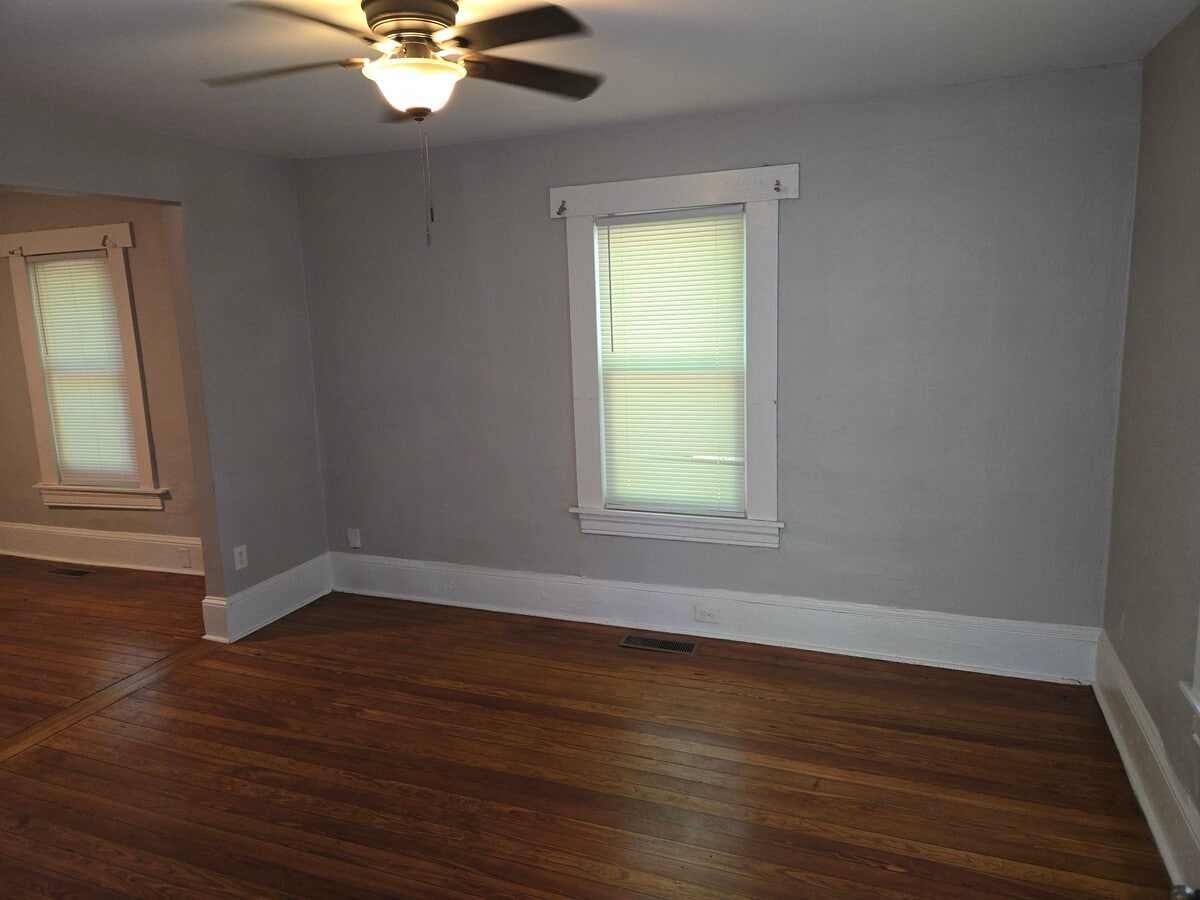 Photo - 1440 Fulton Ave Unit b