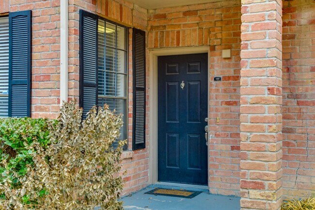 Photo - 2255 Braeswood Park Dr Condo Unit 127