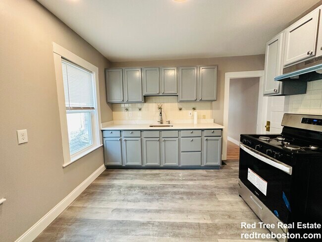 6 Mortimer Pl Unit 1