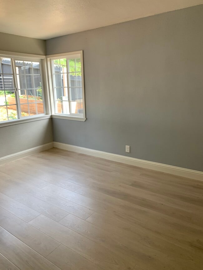 Photo - 25350 Del Mar Ave