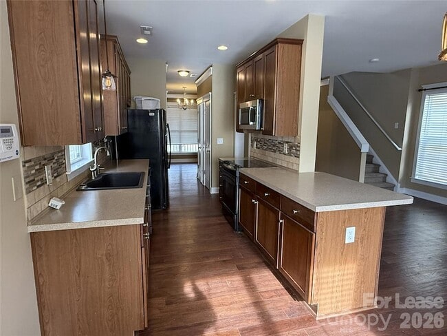 Photo - 15211 Barnsbury Dr